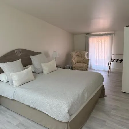 Logement Domaine En Castanet Feriehus *