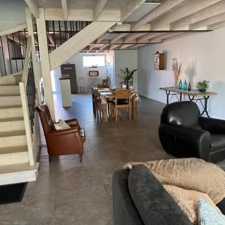 Logement Domaine En Castanet Feriehus